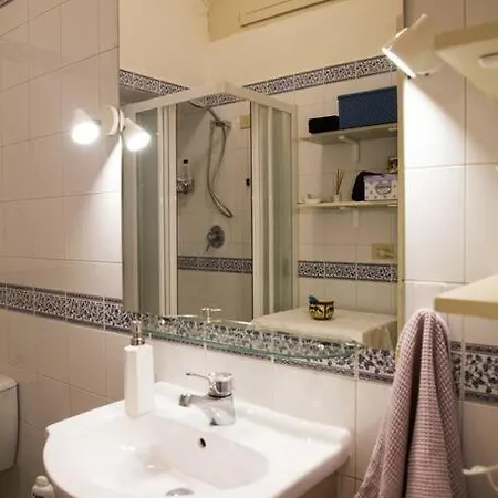 Burlamacchi - Affitti Brevi Italia Apartment