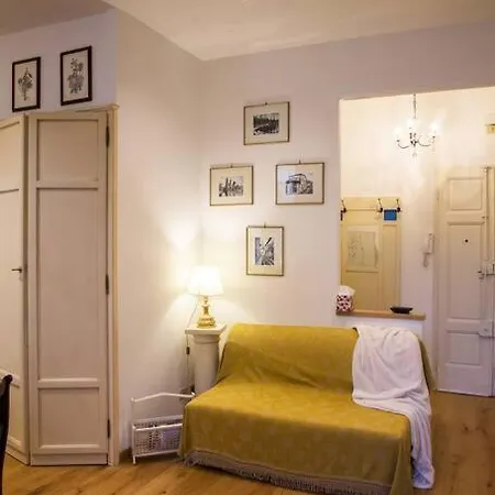 Burlamacchi - Affitti Brevi Italia Apartment *